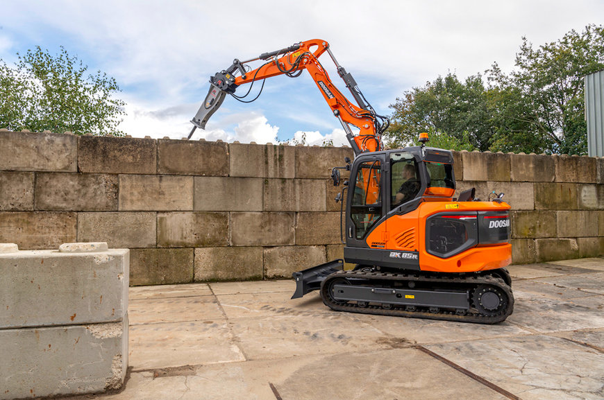 Doosan Launches New DX85R-7 8 tonne Mini-Excavator